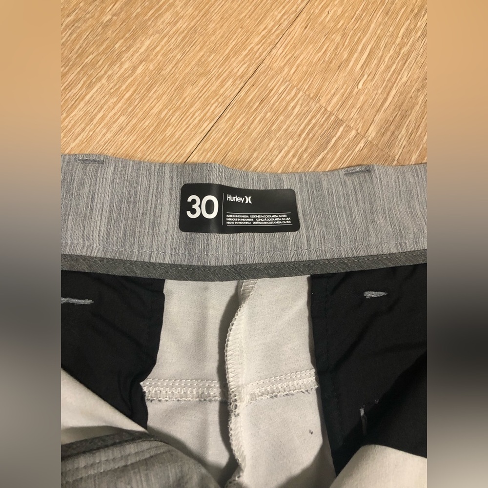 Men’s Hurley shorts